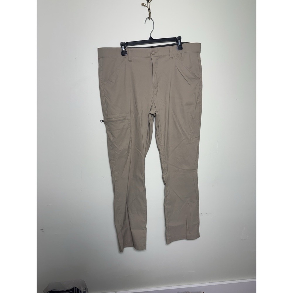 Eddie Bauer Mens Cargo Pants 40x30 Tan Stretch Hiking Travel Zip Pocket